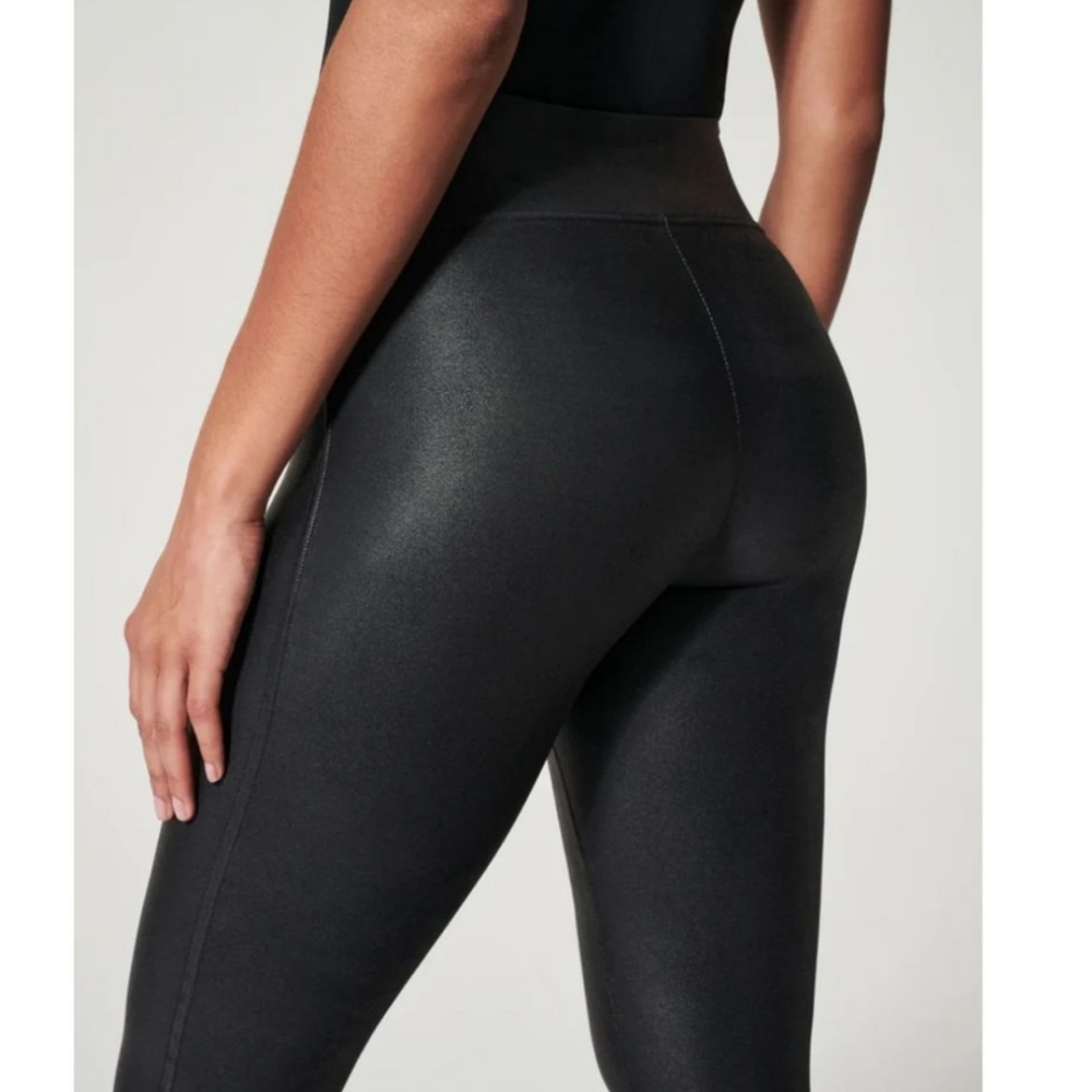 Spanx Faux Leather Leggings Size Small - Picture 3 of 16